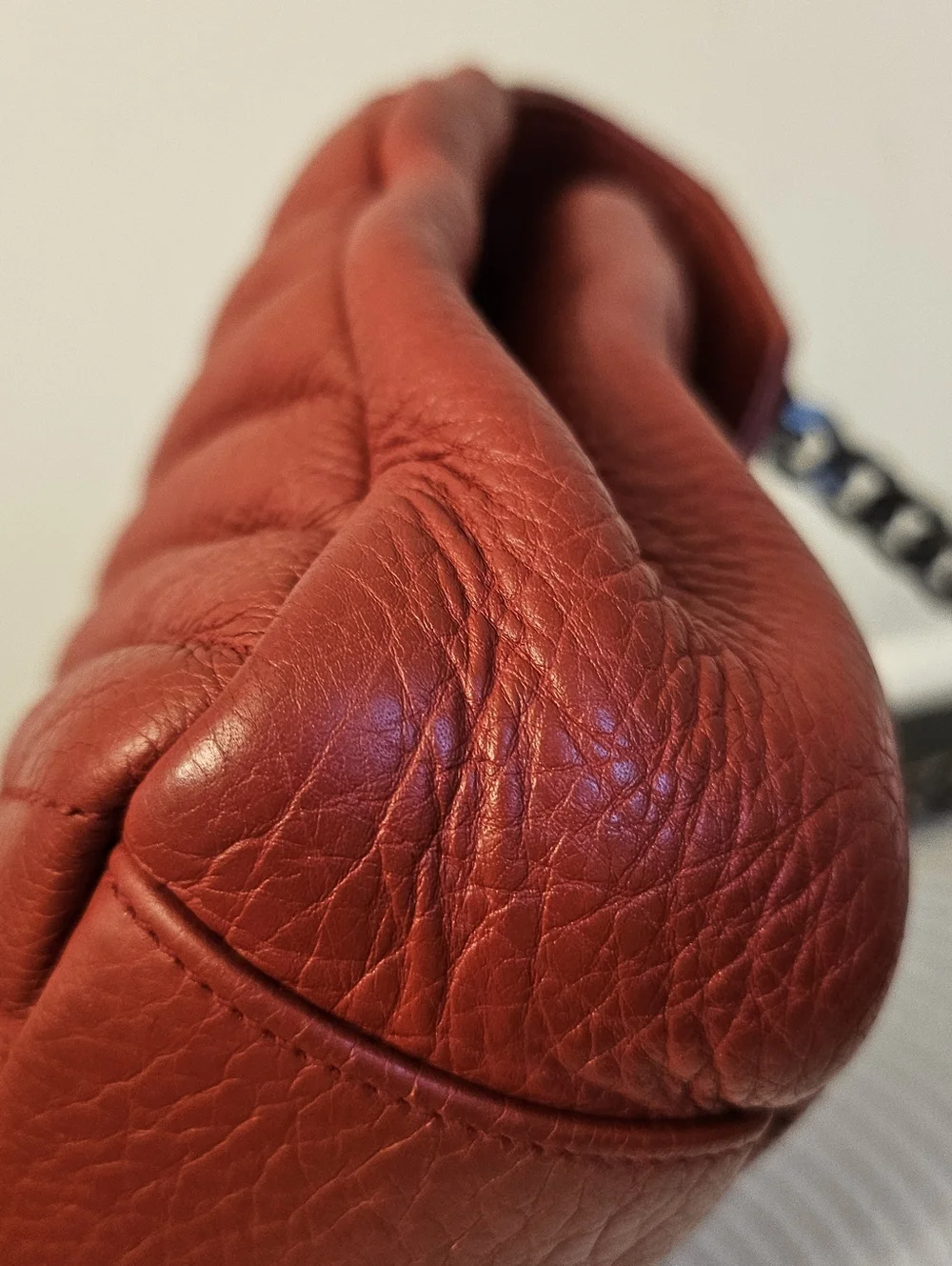 YSL Saint Laurent College Medium Red Chevron Leather Bag - Picture 9 of 16